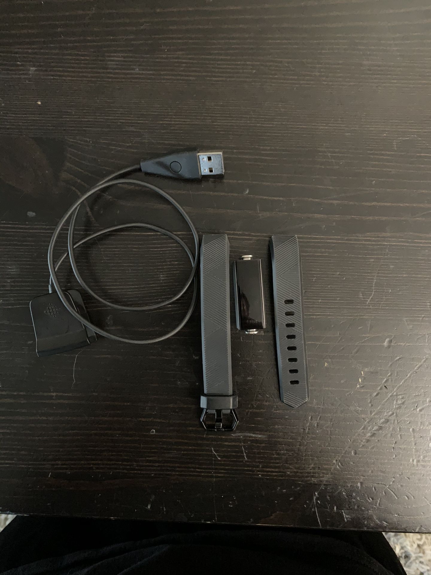 Fitbit Alta HR