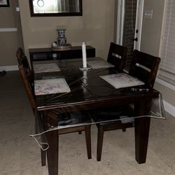 Amazing Dining Table And 4 Chairs And Mirror- $200 Only-