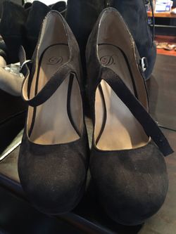 WEDGE BLACK SHOES