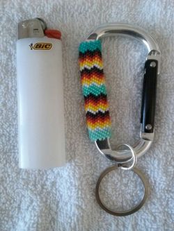 Beaded 3" carabiner keychain. Also in different colors.