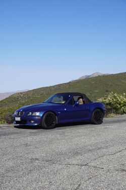 2001 BMW Z3 3.0i Roadster