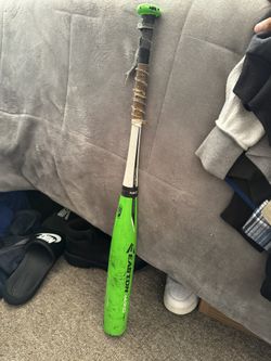 Easton MAKO Torq Bat