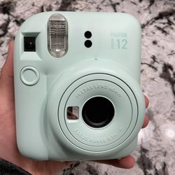 Fuji Film Instax Mini 12