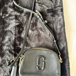 Marc Jacob's Shutter Leather Crossbody Purse