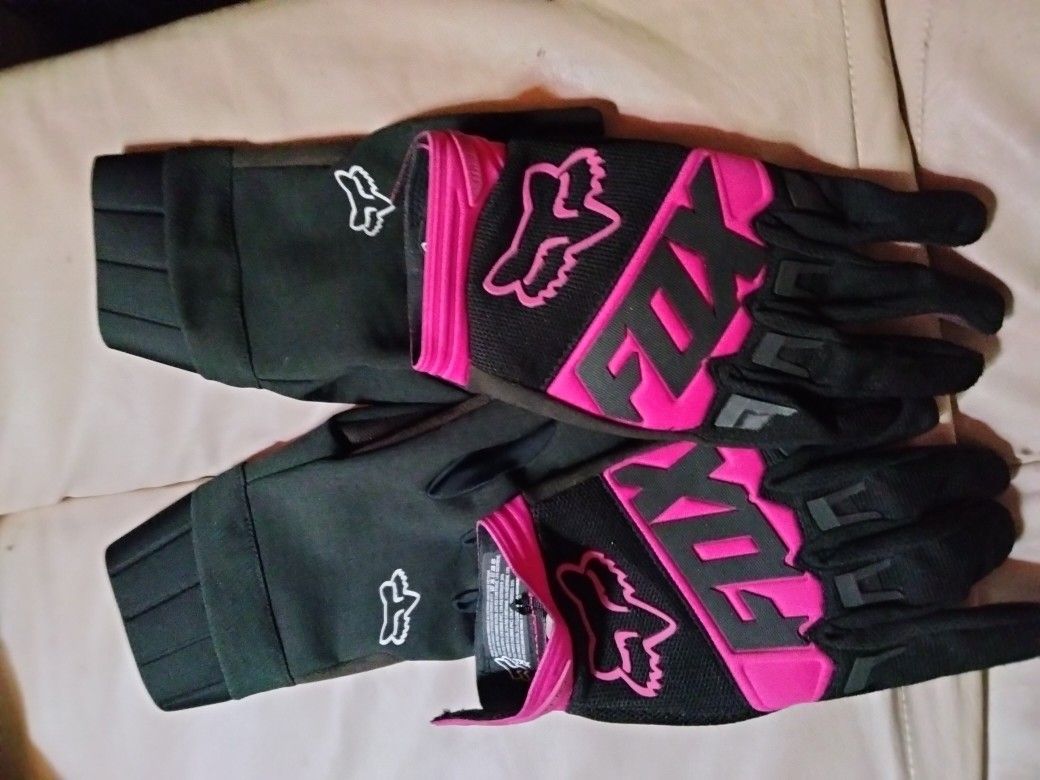 Pink And Black Fox Riding Gloves