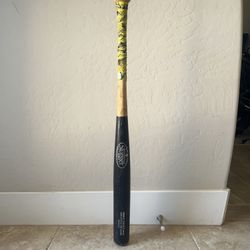 Louisville Slugger Wood Baseball Bat