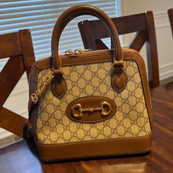 GUCCI Small GG Supreme Canvas Horsebit $750