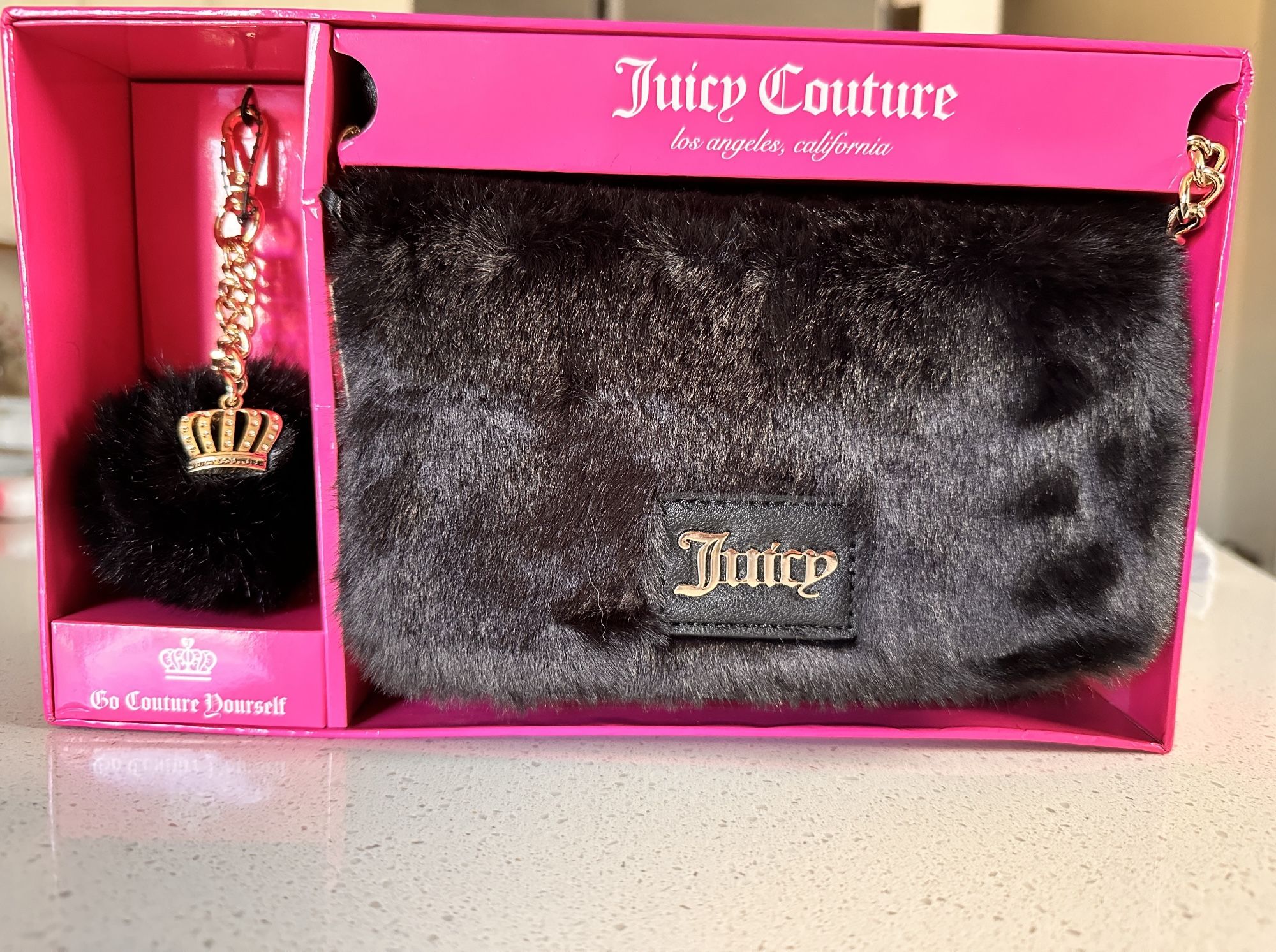 JUICY COUTURE Fuzzy Flap Gothic Crossbody And Keychain Set