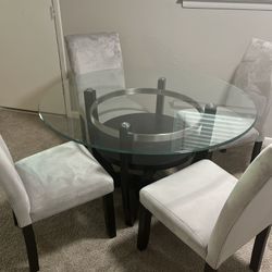 Kitchen Table W/ 4 Chairs 