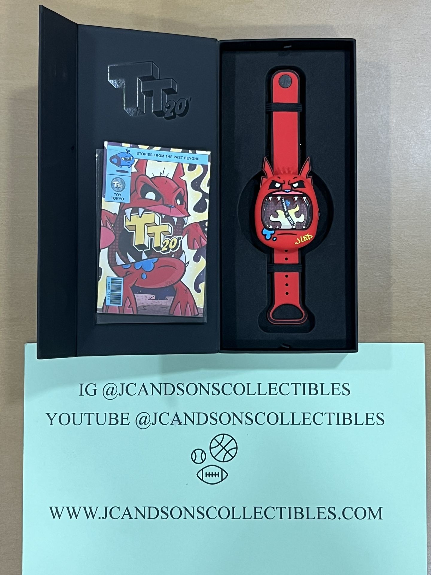 Toy Tokyo 20th Anniversary Watch Fire Cat Toy Tokyo 20th Anniversary Watch New