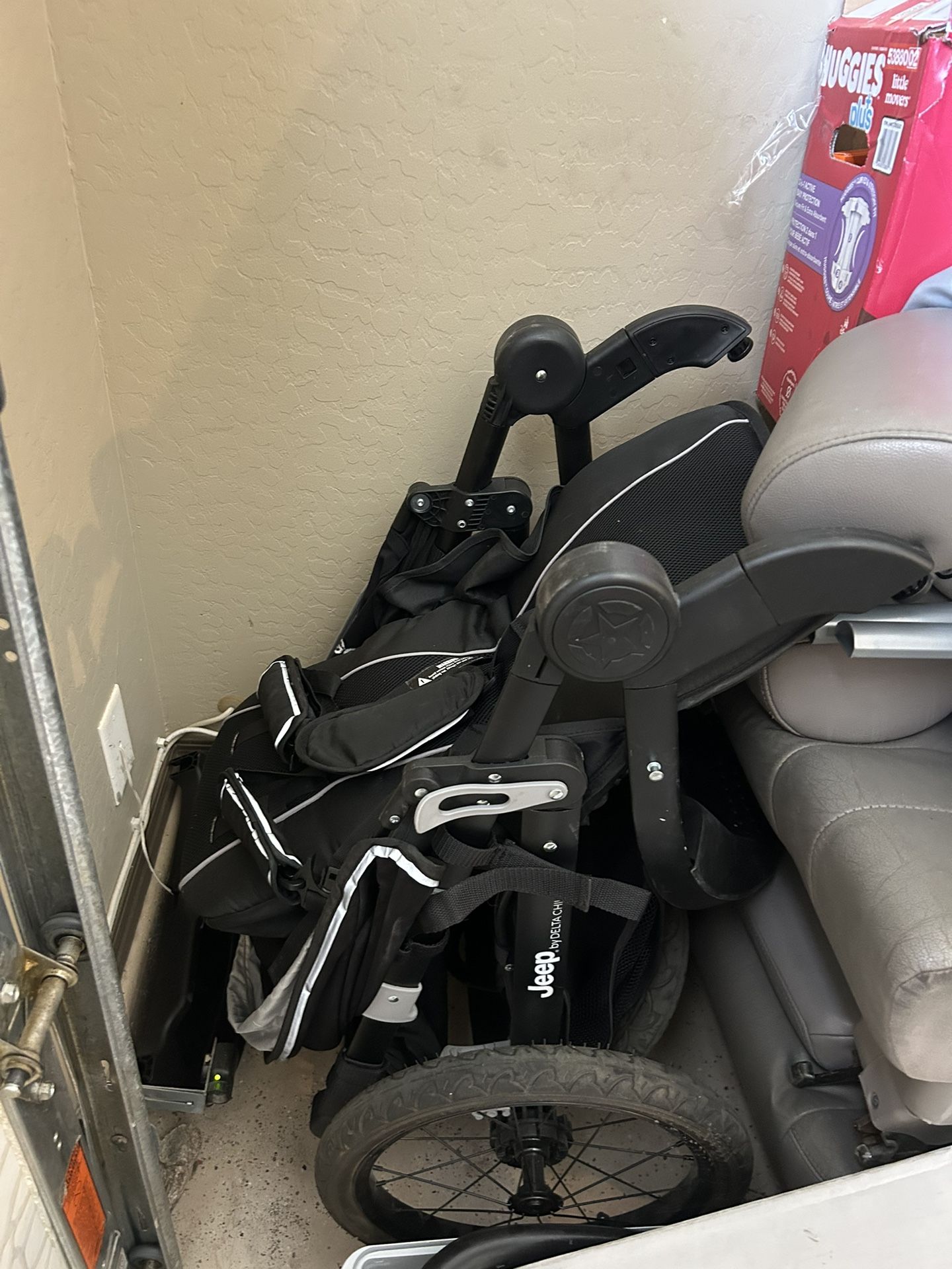 Baby Trend Jogger Stroller