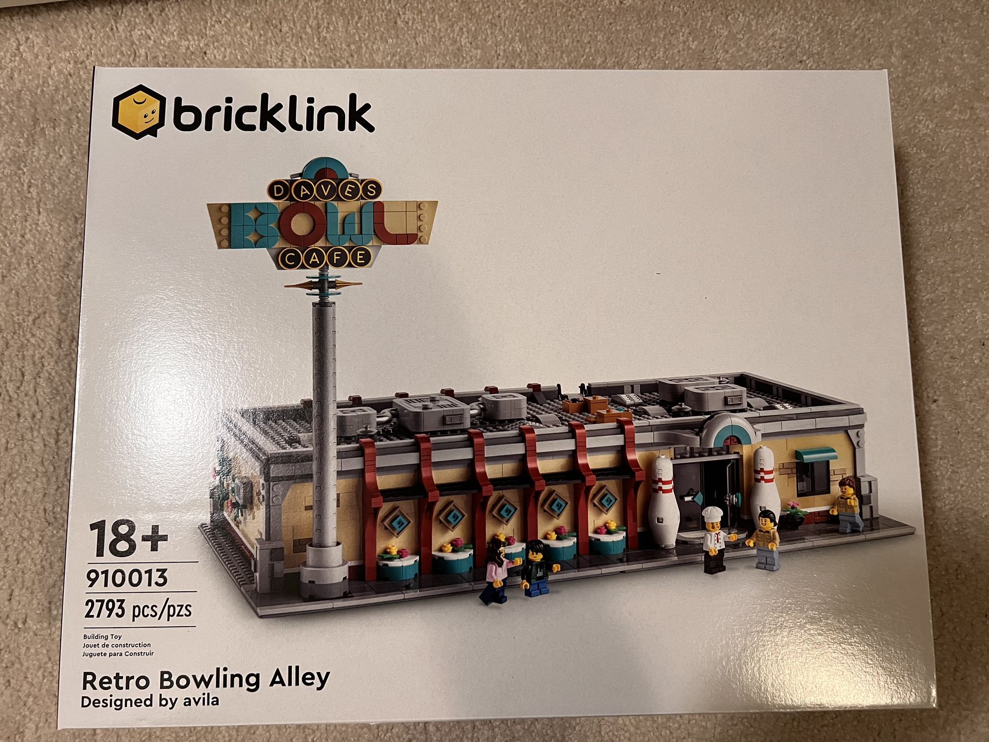 Lego Retro Bowling Alley