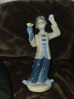 PAUL SEBASTION PORCELAIN CLOWN FIGURINE