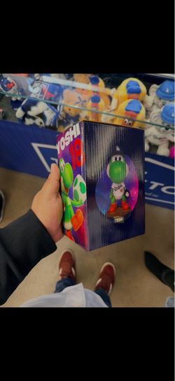 Yoshi Dodgers Bobble Head