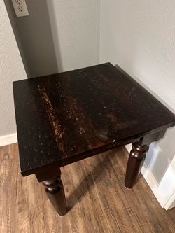 Free End Table