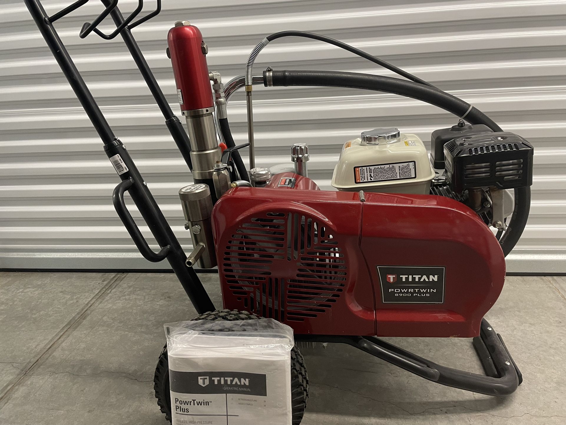Brand New Airless Paint Sprayer Titan 8900 PowerTwin Plus