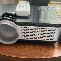 Video projector.  Toptro 