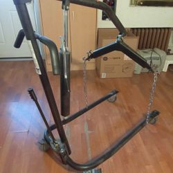 Medical hydraulic patient lift