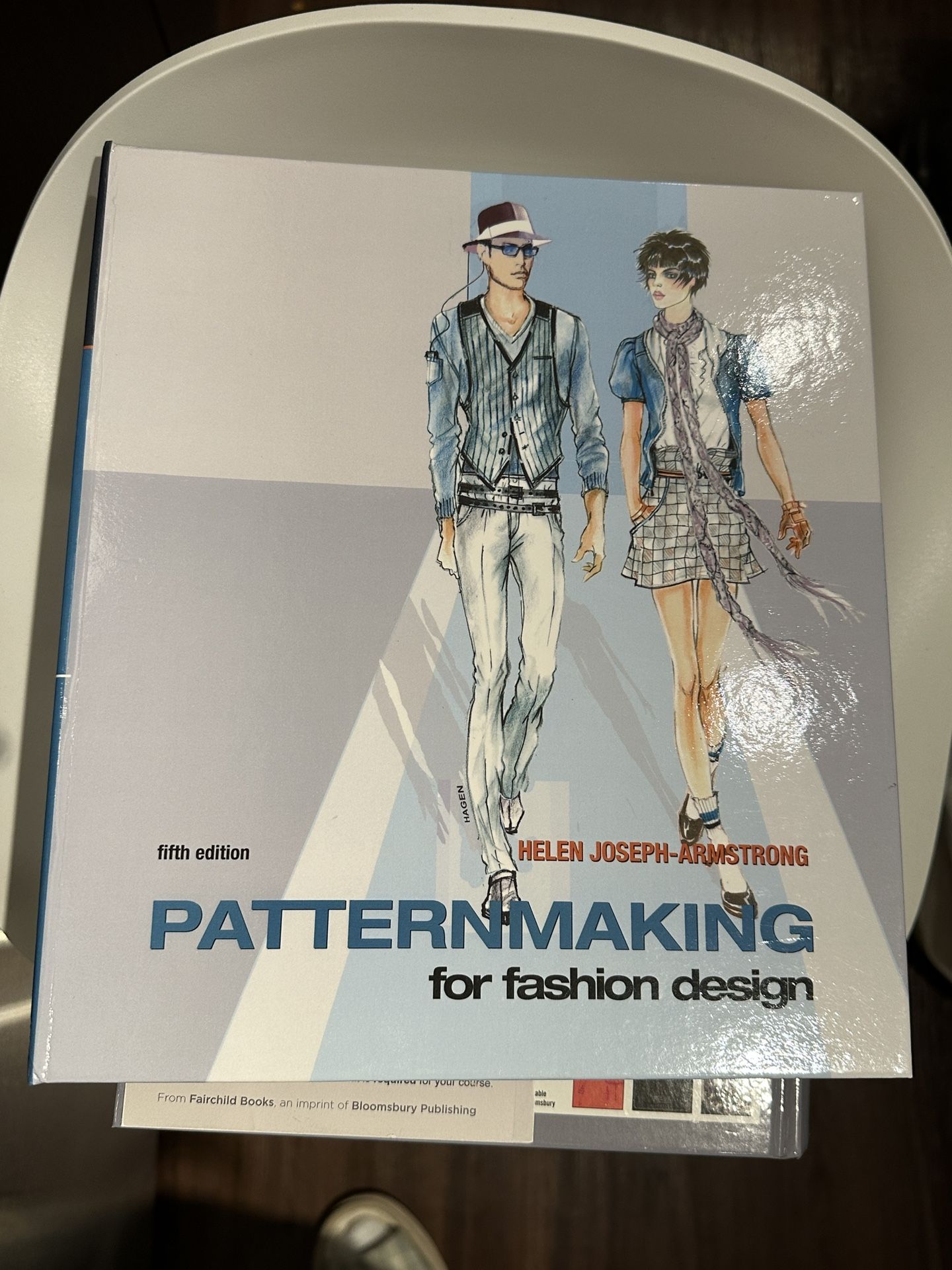 Patternmaking for Fashion Design (with DVD) 5th Edition for Sale in Los  Angeles, CA - OfferUp