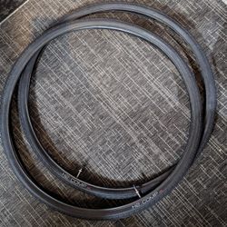 Brand New Hybrid Bike Tires - 700c x 32 - New Tubes Included 