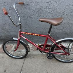 80’s Schwinn Skipper , 16’ clean collectors bike 