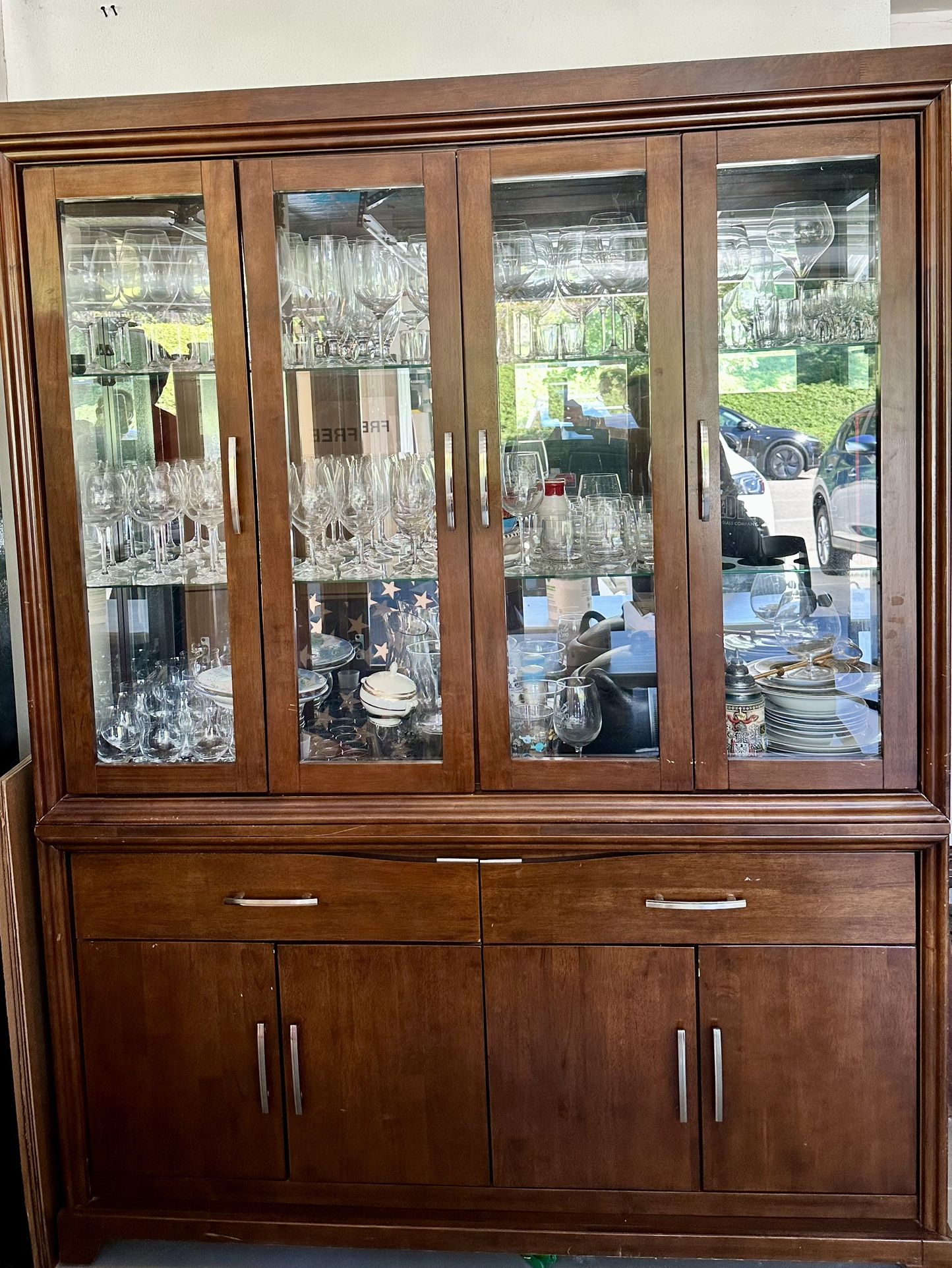 Beautiful Solid Wood China Cabinet / Hutch
