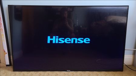55 inch Hisense LED LCD Smart TV w/ Remote
