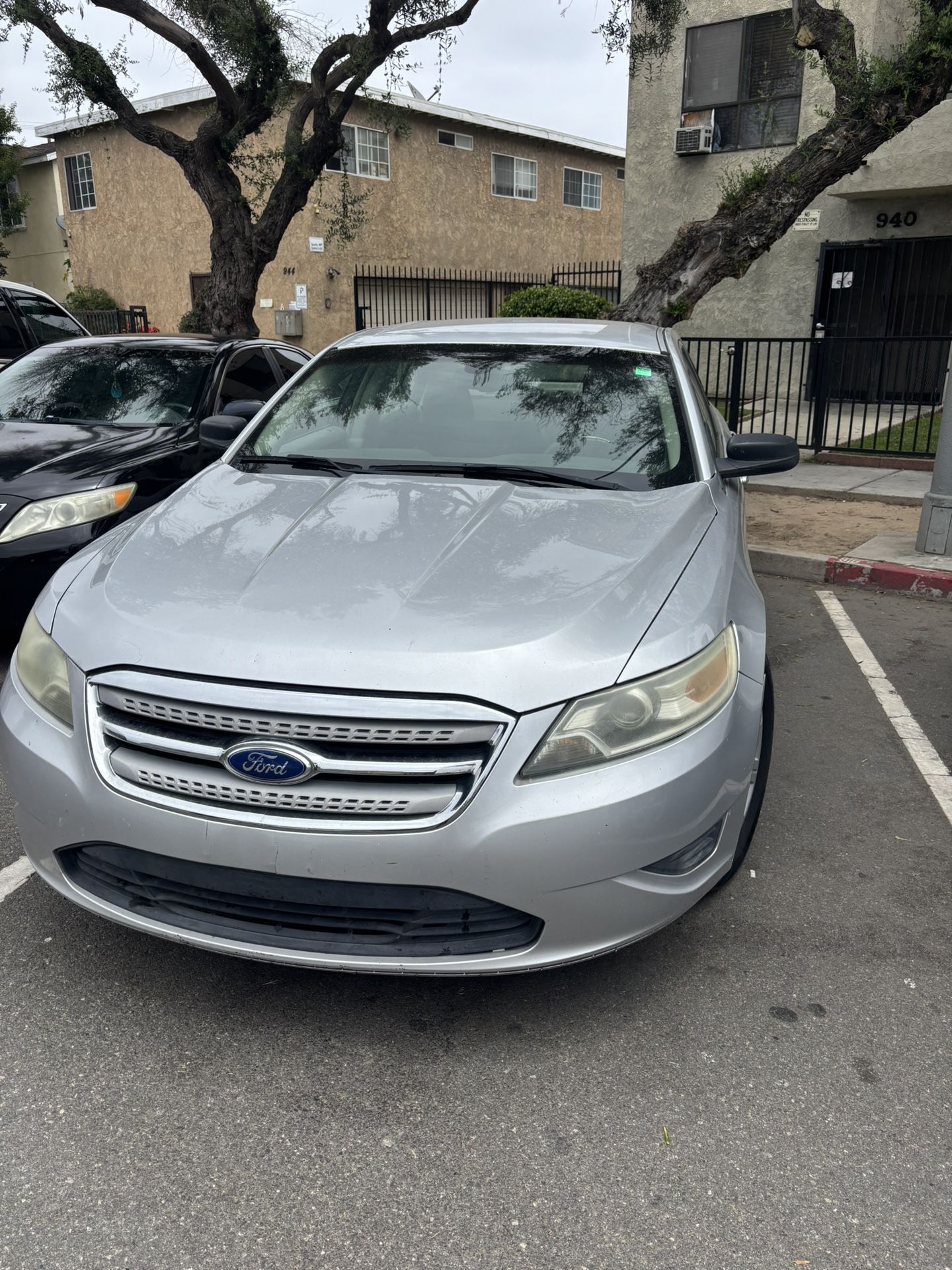 2012 Ford Taurus