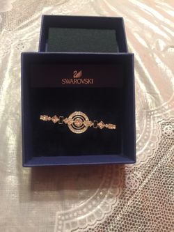 Swarovski pin