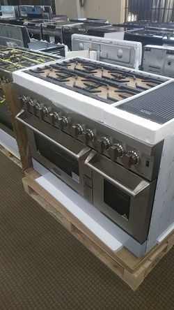 48 inch range and vent hood. Brand new in box