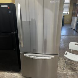 Lg 33” Refrigerator 
