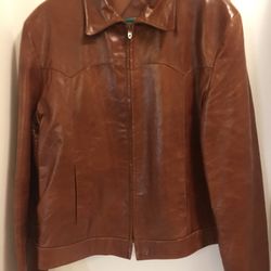 Mens Remy Premium soft Brown Leather Jacket size 44 (xlrg), twin pockets on front full pull up zipper, made in USA.
