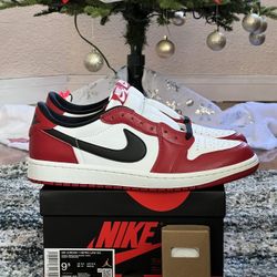 Authentic Jordan 1 Retro Low OG Chicago (2025)       Size 9.5 In Men 