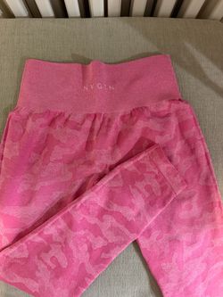 LARGE NVGTN Bubble Gum Pink Camo Seamless Leggings