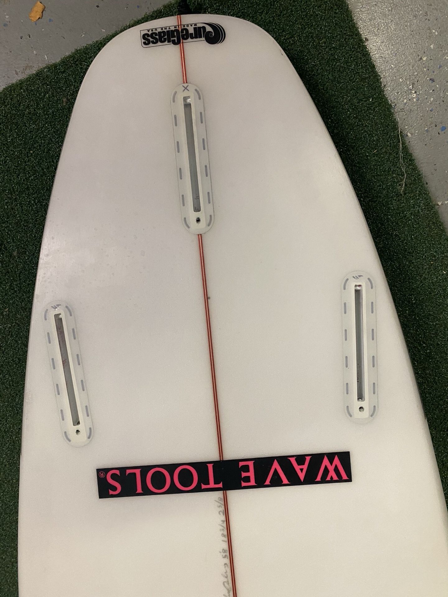 Wave tools surfboard