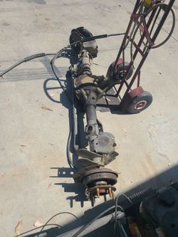 Chevrolette diferential 2000 to 2006 for parts make an offer