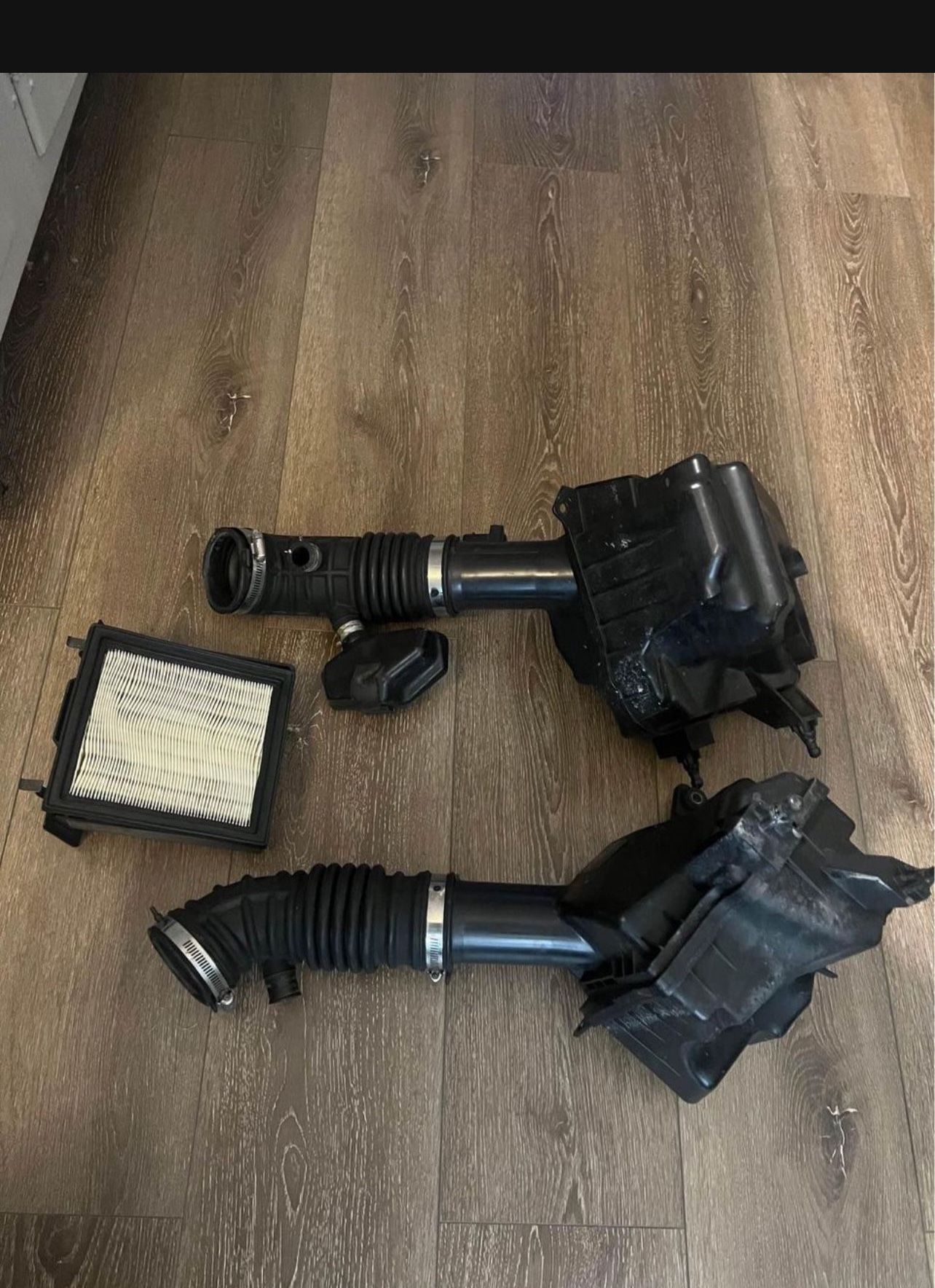 Infiniti 3.7 OEM intake Housings
