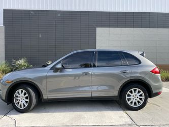 Porsche Cayenne SUV