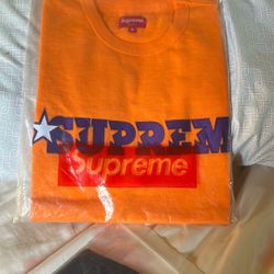 Streetwear Items (supreme/palace)