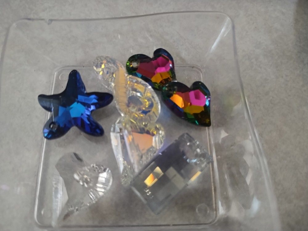 Authentic Swarovski Pendent Beads