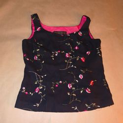 Vintage women's 4P Donna Rico black with flowers sleeveless shell top shirt