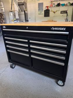 Husky toolbox.