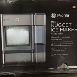 Nugget Ice Cream Maker 