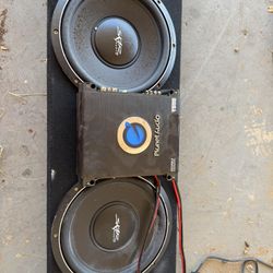 2 12’s Skar Audio With Box And 1000w Amp F150