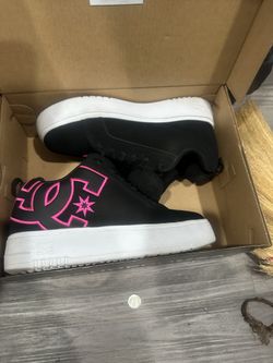 DC shoes woman