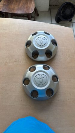 Hub Caps Toyota Tacoma