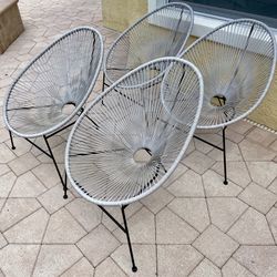 Like New Patio Egg Outdoor rope chair lounge set Dining Chair