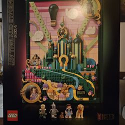 Lego Wicked Emerald City Wall Art set 75685.  NIB SEALED