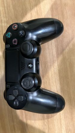 PS4 controller
