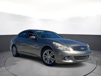 2013 INFINITI G37